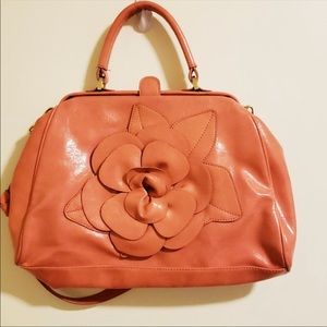 Beautiful Jessica Simpson Bag